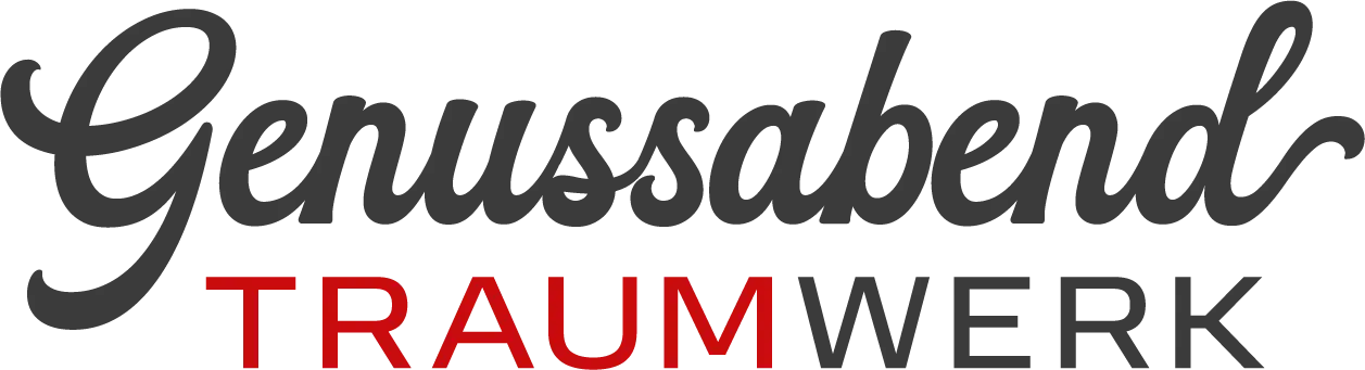 Das Bild zeigt die Worte Genussabend TRAUMWERK in stilisierter Schrift, wobei Genussabend in schwarzer Kursivschrift und TRAUMWERK in Großbuchstaben, TRAUM in Rot und WERK in Schwarz dargestellt sind.