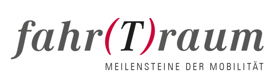 Das Bild zeigt das Logo fahr(T)raum mit T in rot und dem Rest in schwarz. Darunter, in kleinerer Schrift, steht in Großbuchstaben MEILENSTEINE DER MOBILITÄT.